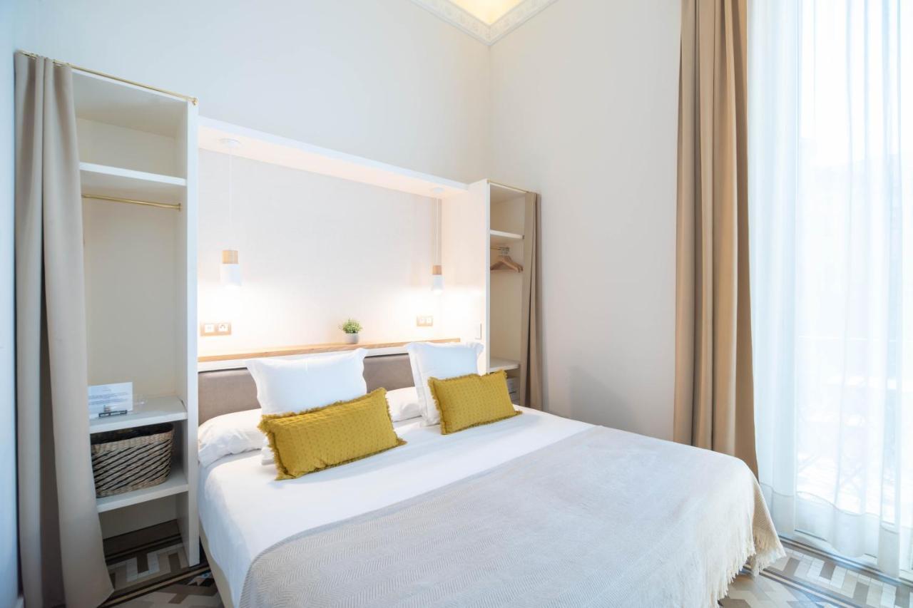 Feelathome Casa Bertrand バルセロナ エクステリア 写真
