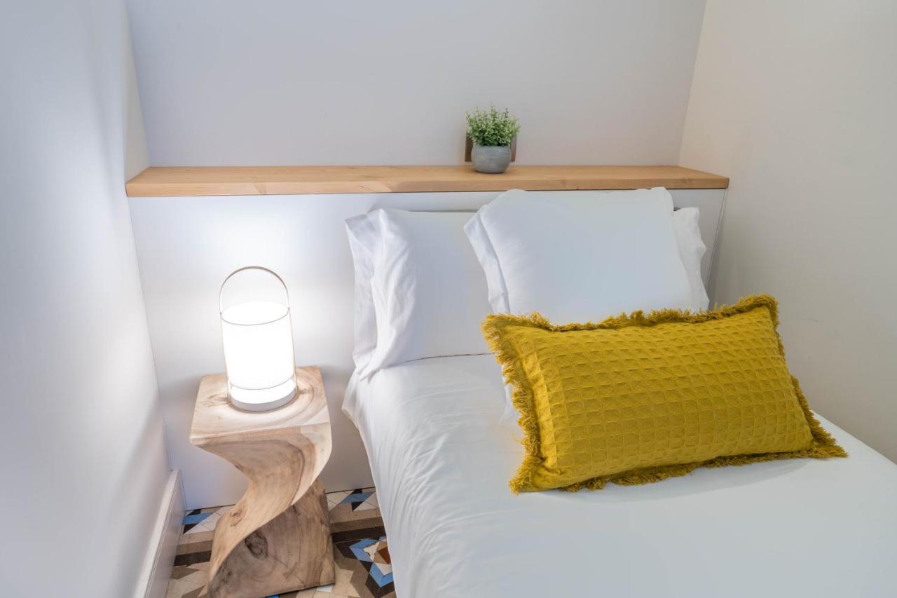 Feelathome Casa Bertrand バルセロナ エクステリア 写真