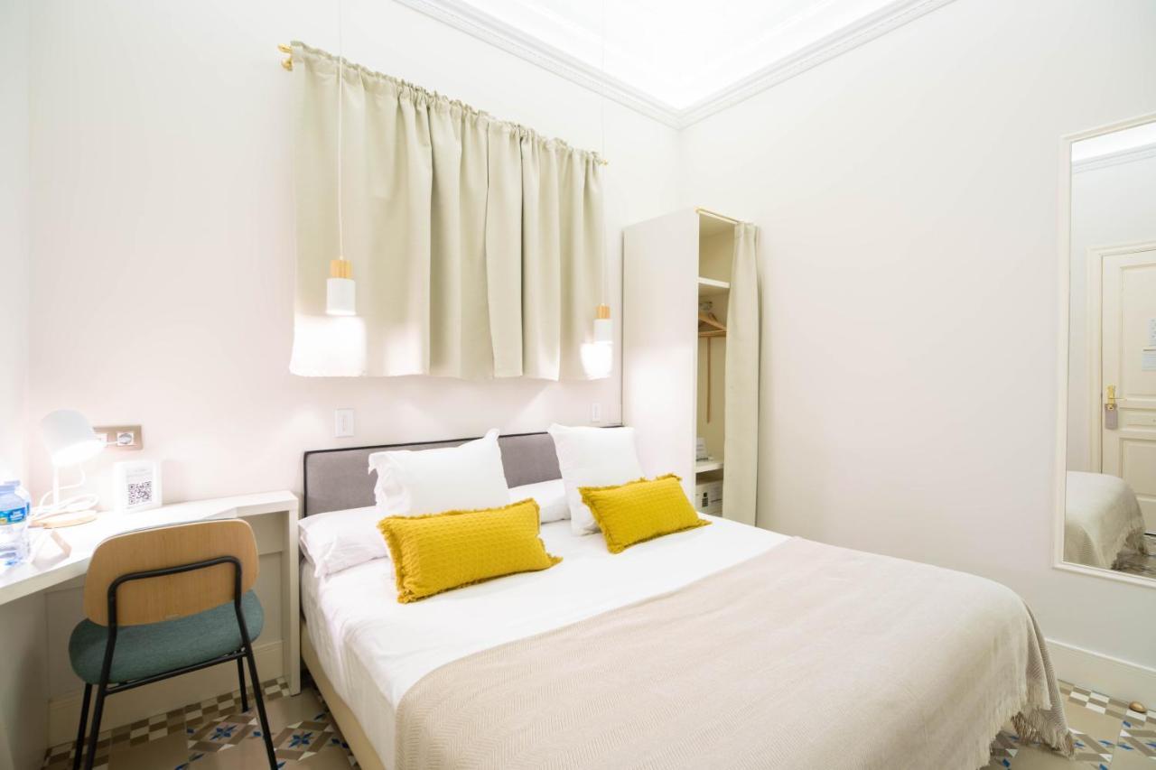 Feelathome Casa Bertrand バルセロナ エクステリア 写真