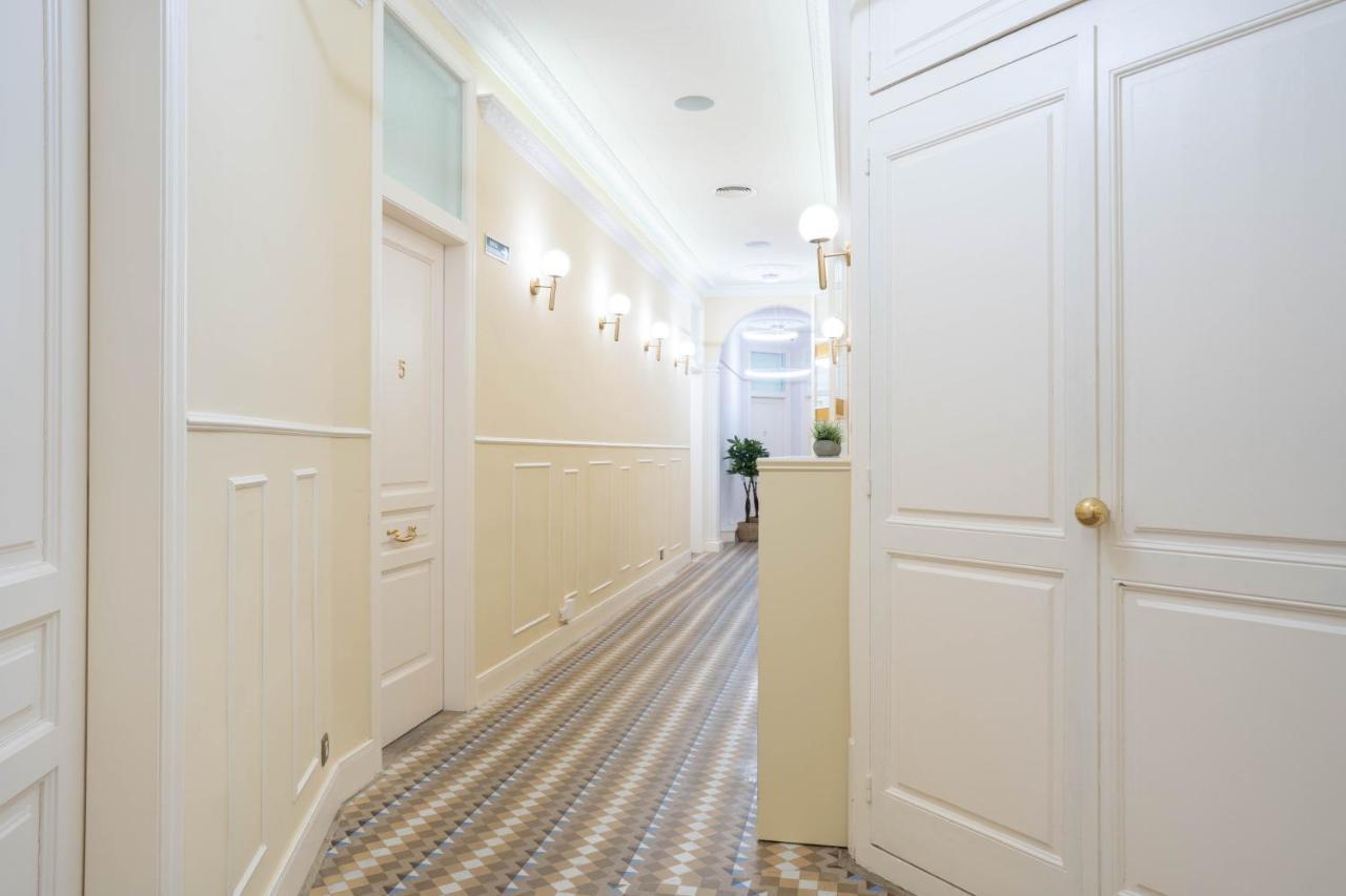 Feelathome Casa Bertrand バルセロナ エクステリア 写真
