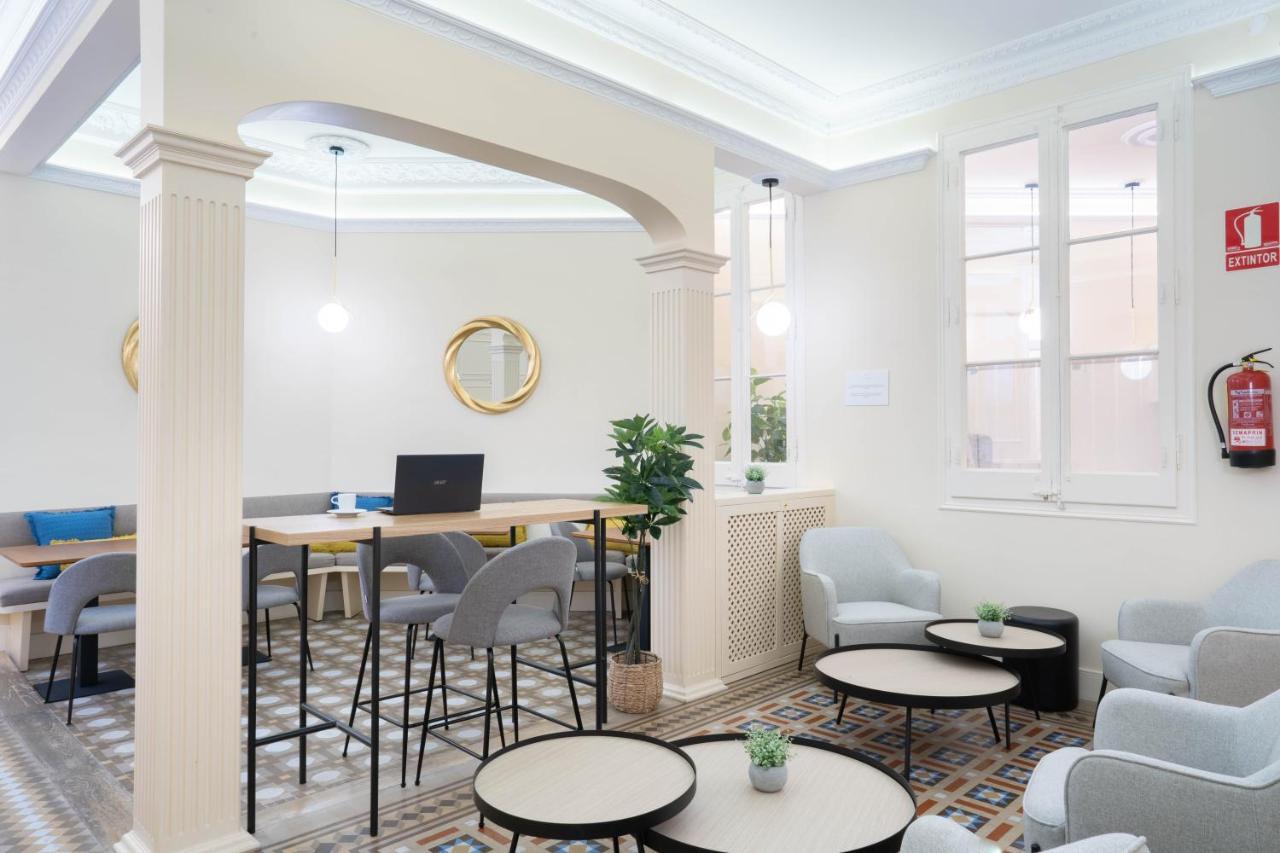 Feelathome Casa Bertrand バルセロナ エクステリア 写真