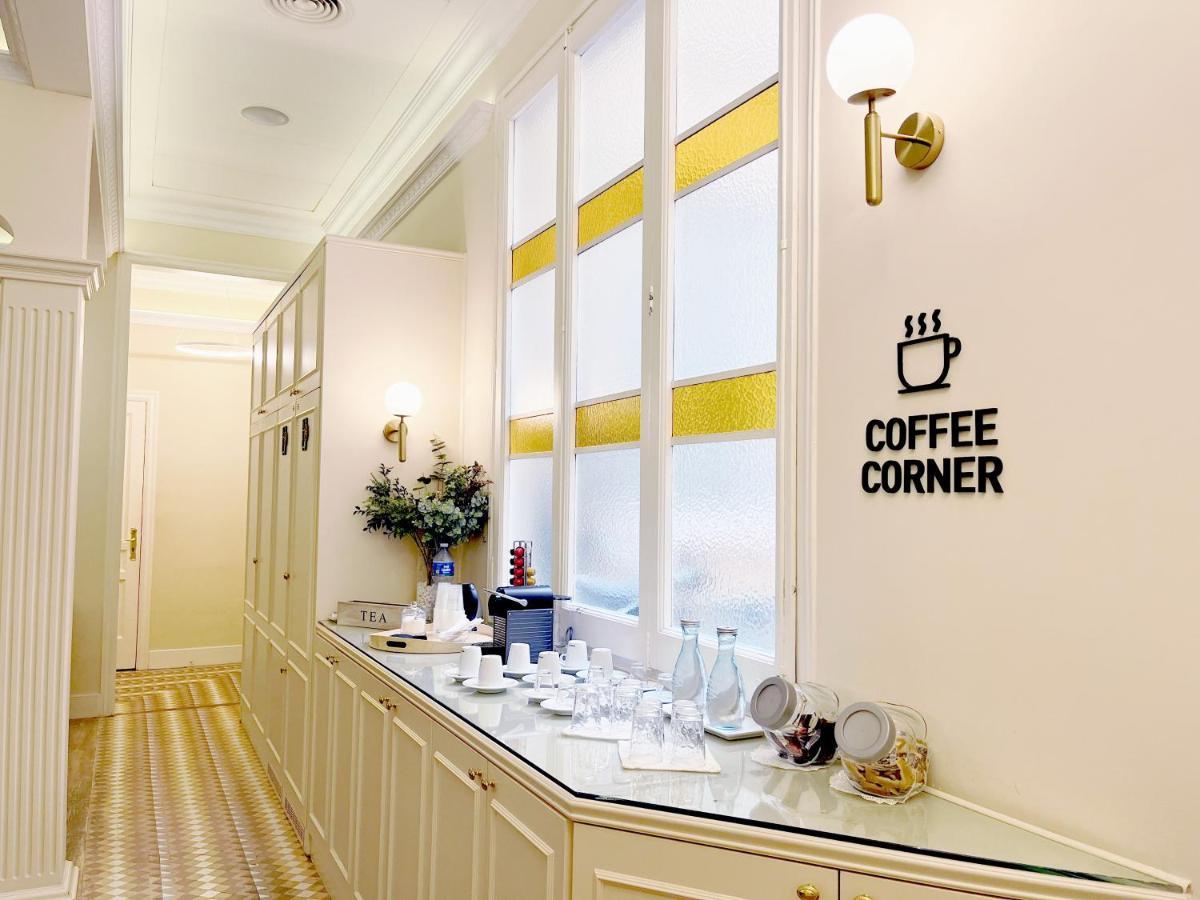 Feelathome Casa Bertrand バルセロナ エクステリア 写真